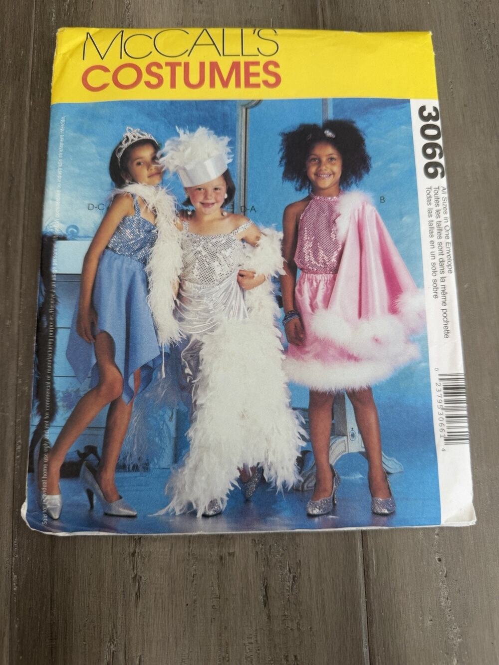 McCall’s 3066 Vintage Dress-Up Halloween Costumes For Girls Size 3-8 Sewing